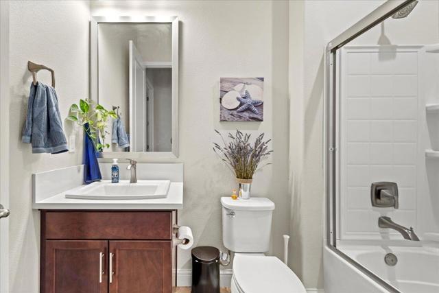 3013 Arido Way, Marina CA: https://media.crmls.org/mediaz/7f7e2c0c-9a56-43c9-a2c4-45d7f7a6b91d.jpg