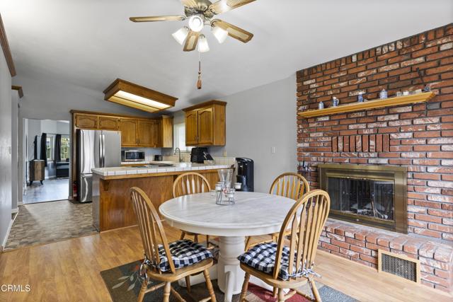 22728 Westwood Boulevard, Tehachapi CA: https://media.crmls.org/mediaz/7f7ee2bb-8654-4227-874b-5584534eb3d6.jpg