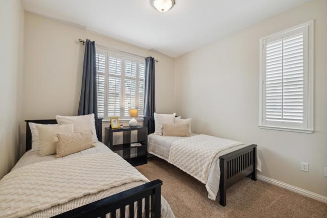 206 Gold Court, Scotts Valley CA: https://media.crmls.org/mediaz/7f7f0902-df5a-454f-82ad-9e381c328e3d.jpg