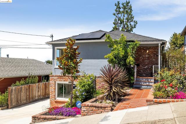 Image 6 of 55 For 4115 39th Ave
