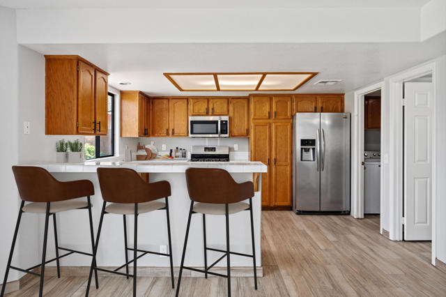 81064 Jessica Way, Indio CA: https://media.crmls.org/mediaz/7f840bc8-a2b1-415d-8c9a-495baba5fc4b.jpg