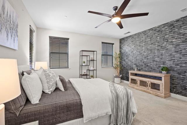 9850 Bobcat Court, Gilroy CA: https://media.crmls.org/mediaz/7f84d4c3-3911-4cec-87da-3d4730ee7a57.jpg