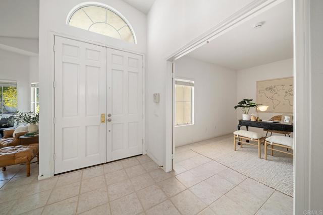 326 Justina Drive, Oceanside CA: https://media.crmls.org/mediaz/7f8562ca-eee4-4c77-8ee2-f0f92dc7e2a2.jpg