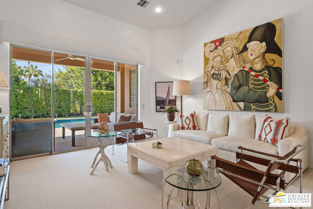 36750 Nancy Lane, Rancho Mirage CA: https://media.crmls.org/mediaz/7f8670b4-0ee6-46e4-88a7-9364c085ed69.jpg
