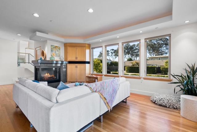 108 Benito Avenue, La Selva Beach CA: https://media.crmls.org/mediaz/7f86d693-81c2-4b8c-a08c-ea2accec607e.jpg