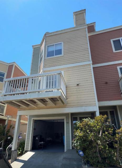 161 Cleo Rand Lane, San Francisco CA: https://media.crmls.org/mediaz/7f86fd87-cf01-4983-8283-2ffea1aaa2e6.jpg