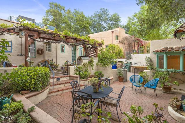 308 Topa Topa Drive, Ojai CA: https://media.crmls.org/mediaz/7f877ff0-07c2-40a1-ad05-2ab7e4492511.jpg
