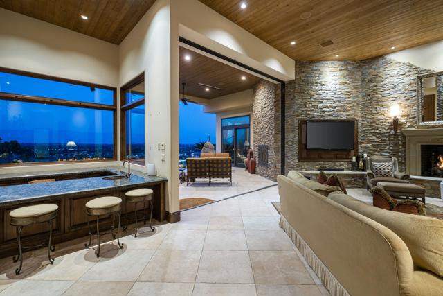 9 Nebulae Way, Rancho Mirage CA: https://media.crmls.org/mediaz/7f87eb96-b244-4429-81dc-13cf4ee05839.jpg