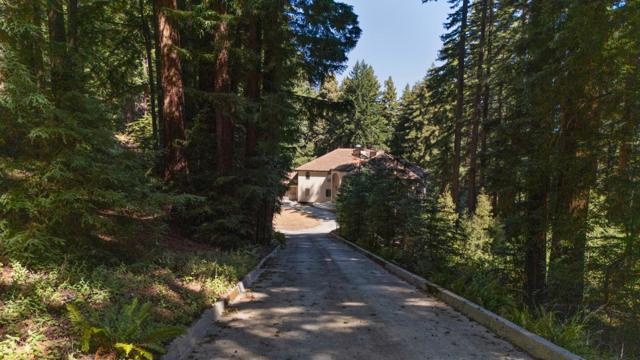 1 Reids Roost Road, Woodside CA: https://media.crmls.org/mediaz/7f896719-9dc7-49f6-9791-68e261149654.jpg