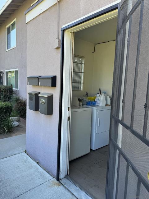 135 Cook St, Redlands, California 92374, ,Multi-Family,For Sale,Cook St,240028440SD