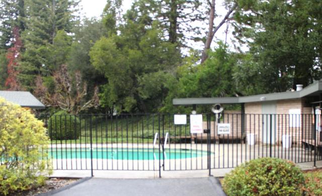 16621 Big Basin Way, Boulder Creek CA: https://media.crmls.org/mediaz/7f89ba3e-b79c-4bda-a89c-0b5273cc3a09.jpg