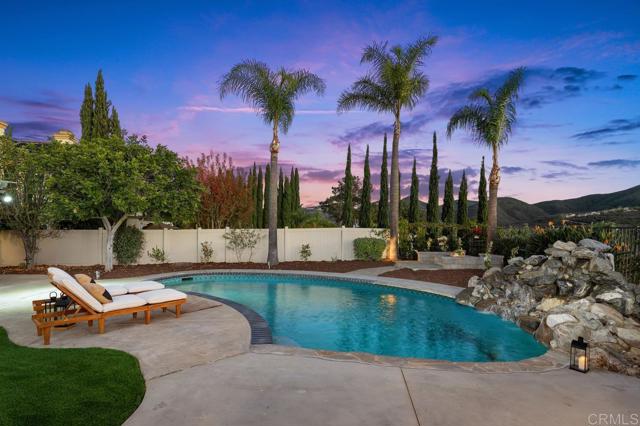 Detail Gallery Image 7 of 64 For 866 Windridge Cir, San Marcos,  CA 92078 - 4 Beds | 2 Baths