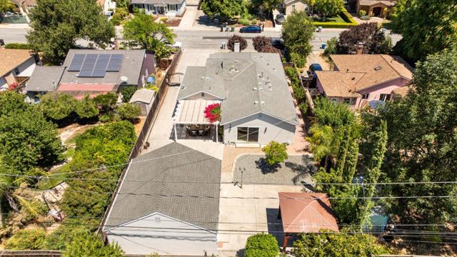 15098 Stratford Drive, San Jose CA: https://media.crmls.org/mediaz/7f89f892-e8c8-4fff-bf64-6dc1a4f85ddf.jpg