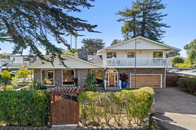 320 Cliff Drive, Aptos CA: https://media.crmls.org/mediaz/7f8acc39-cb84-42f4-b739-da034bf12f35.jpg