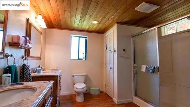 3120 E Vichy Ave., Napa CA: https://media.crmls.org/mediaz/7f8b9726-8eba-4b37-94a0-b97d388fd385.jpg