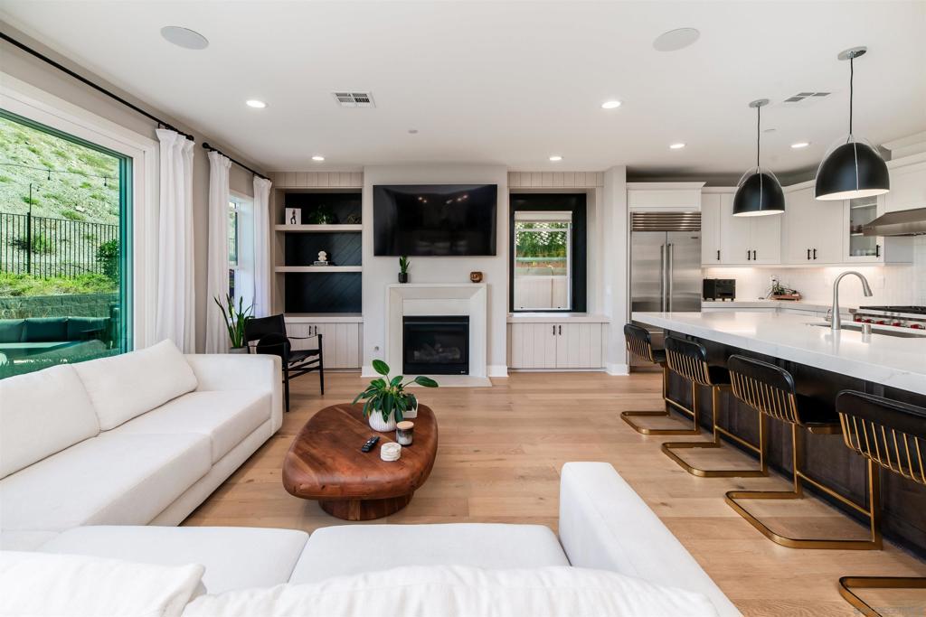 998 Woodhaven - photo 14