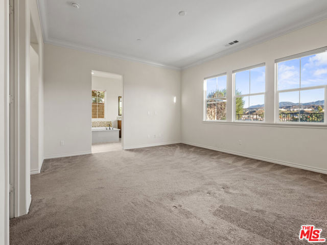 26420 Township Street, Santa Clarita CA: https://media.crmls.org/mediaz/7f8dc43f-2511-4173-be64-db8827714165.jpg