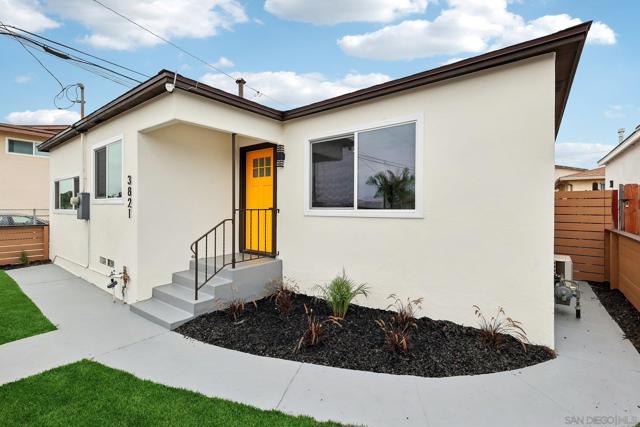 3821 Shiloh Rd, San Diego CA: https://media.crmls.org/mediaz/7f8ec401-d191-4a93-b21b-90dd6c590503.jpg