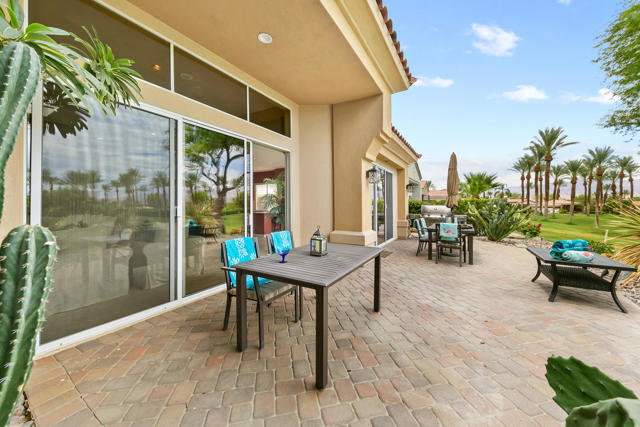 266 Eagle Dance Circle, Palm Desert, CA 92211
