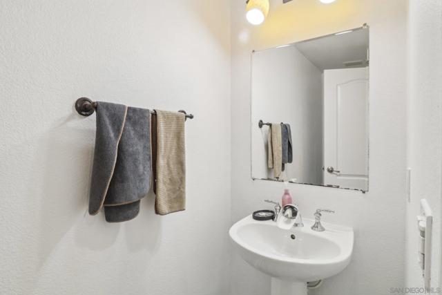2155 Playa Dr., Chula Vista CA: https://media.crmls.org/mediaz/7f8fcf25-bc66-4cc8-b3a0-82645c7f2fee.jpg