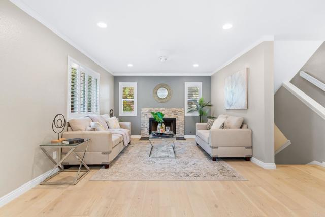 Detail Gallery Image 1 of 44 For 5940 Mission Center Rd #C,  San Diego,  CA 92123 - 2 Beds | 2/1 Baths