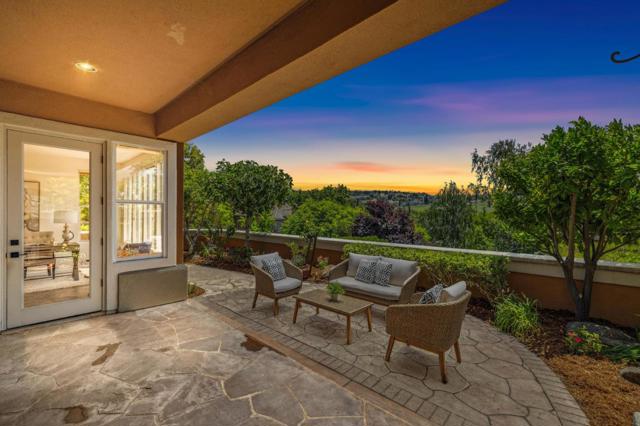 5365 SILVER KNOLL Court, San Jose CA: https://media.crmls.org/mediaz/7f92221d-596b-41aa-ad69-55b3acb6ed72.jpg