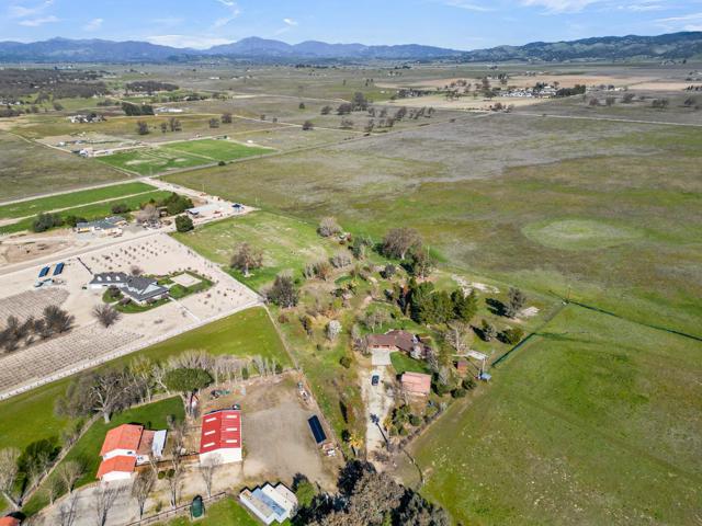 50145 Adobe Place, Lockwood CA: https://media.crmls.org/mediaz/7f9581d8-552b-4ac8-9369-8aa53a775ef8.jpg