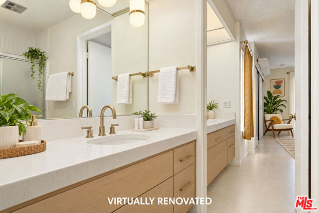 1409 N Sunrise Way #45, Palm Springs, CA 92262
