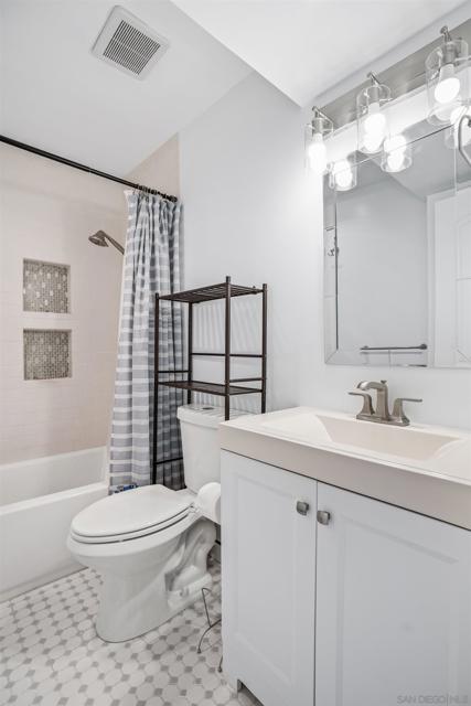 5700 Baltimore Dr, La Mesa CA: https://media.crmls.org/mediaz/7f982a36-68ff-4883-bf22-7738f8fdc1f7.jpg