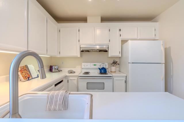 1263 Rosita Road, Pacifica CA: https://media.crmls.org/mediaz/7f990a41-61de-471a-9bdb-04a2b9eeb959.jpg