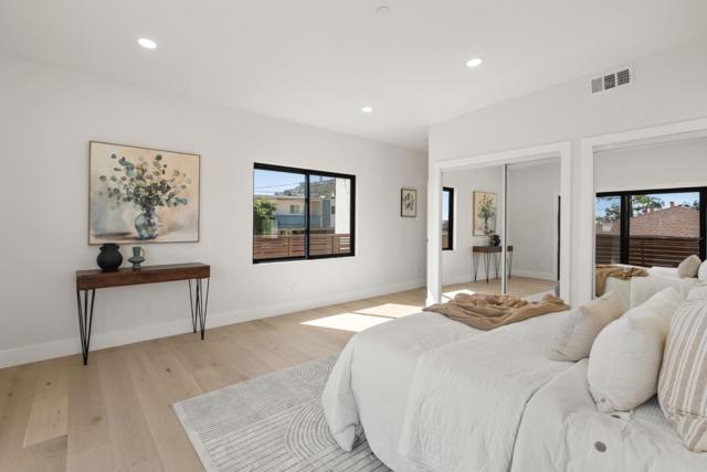 895 Laurel Avenue, Belmont CA: https://media.crmls.org/mediaz/7f996424-ca1d-4798-b52b-6534fdcb83b0.jpg