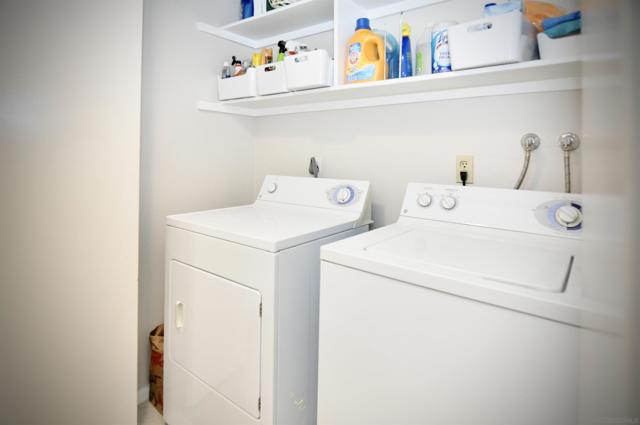 17473 Plaza Abierto, San Diego CA: https://media.crmls.org/mediaz/7f99f03c-13e6-41e4-8229-31577ec79842.jpg