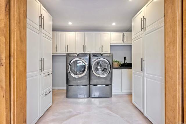 Detail Gallery Image 14 of 35 For 1855 Magdalene Way, San Diego,  CA 92110 - 4 Beds | 2 Baths
