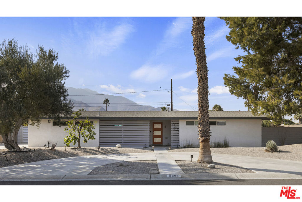2393 N San Clemente Road