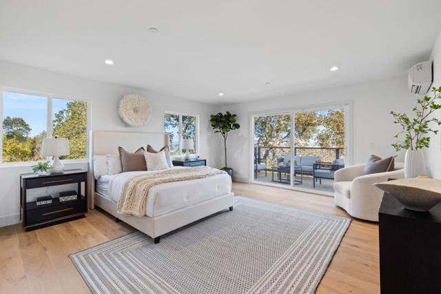 760 Loma Court, Redwood City CA: https://media.crmls.org/mediaz/7f9cb9c7-85b8-4fcd-a3e0-1a977abb07ad.jpg