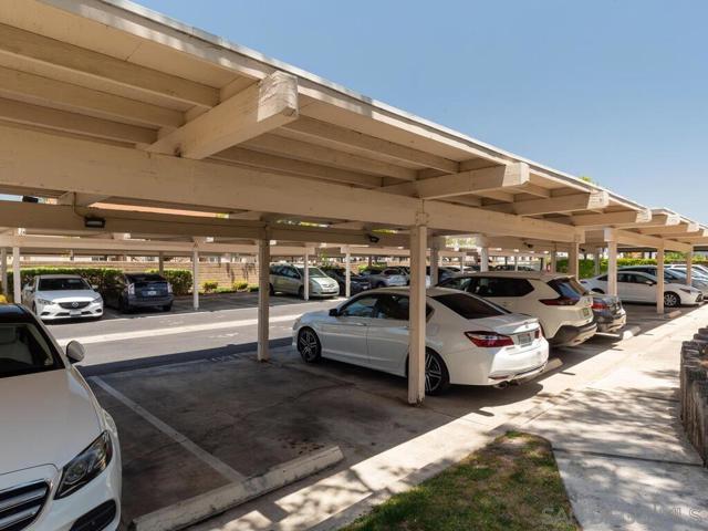 10845 Camino Ruiz, San Diego CA: https://media.crmls.org/mediaz/7f9d54e3-9558-43c5-acb7-c83552fec99d.jpg