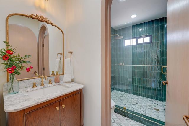 4388 HAWK STREET, San Diego CA: https://media.crmls.org/mediaz/7f9dce82-cacc-456d-803d-23925ecff896.jpg