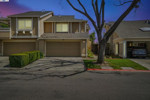 1549 Trimingham Drive, Pleasanton CA: https://media.crmls.org/mediaz/7f9e3dd2-1b24-486e-a1bf-5fcb9a748552.jpg