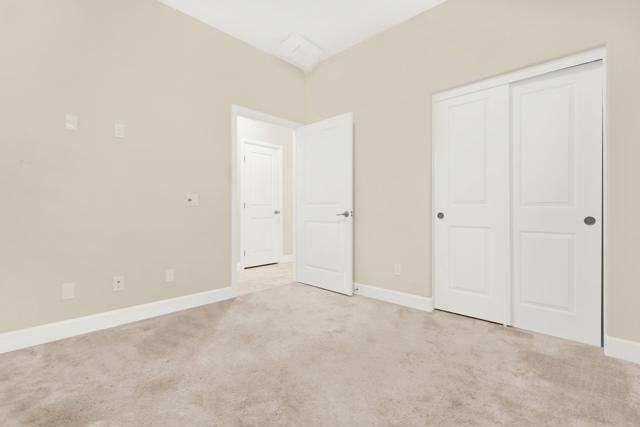 Image 8 of 54 For 16750 Coyote Bush Drive 58