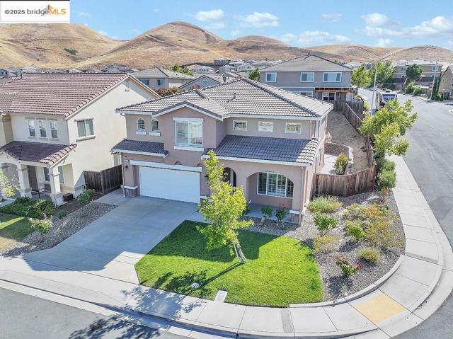 3120 Rio Viejo Drive, Bay Point CA: https://media.crmls.org/mediaz/7fa0649a-9e38-4b00-90ec-cb96e2cd31ec.jpg