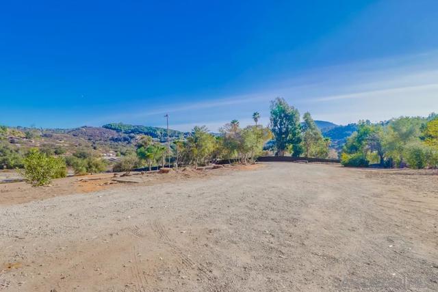 12224 Lilac Hill, Valley Center, California 92082, 3 Bedrooms Bedrooms, ,2 BathroomsBathrooms,Single Family Residence,For Sale,Lilac Hill,250016951SD