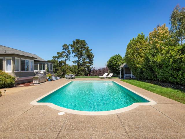 730 Mora Drive, Los Altos CA: https://media.crmls.org/mediaz/7fa0a043-fb9d-4121-b437-ec761cc07ce0.jpg