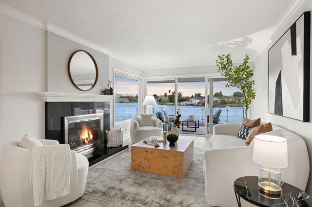 464 Fathom Drive, San Mateo CA: https://media.crmls.org/mediaz/7fa10f64-b1ae-43a3-ba61-7a1ad772528b.jpg