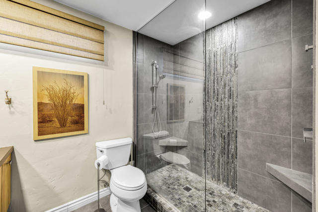 54175 Avenida Madero, La Quinta CA: https://media.crmls.org/mediaz/7fa16648-3753-4611-9047-477194e6634c.jpg