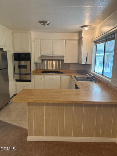 16 Isabel Avenue, Camarillo CA: https://media.crmls.org/mediaz/7fa20c40-b29b-4195-b22e-50839c78b307.jpg