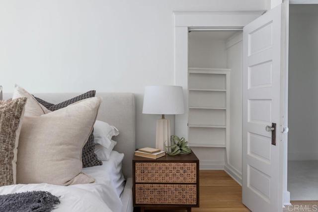 4171 Ibis St, Mission Hills (San Diego) CA: https://media.crmls.org/mediaz/7fa22705-9986-4519-b452-fdb160fff6c8.jpg