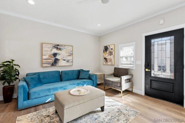 3700 Third Ave, San Diego CA: https://media.crmls.org/mediaz/7fa228ba-ea41-4bb2-9bcf-bd9728139f73.jpg