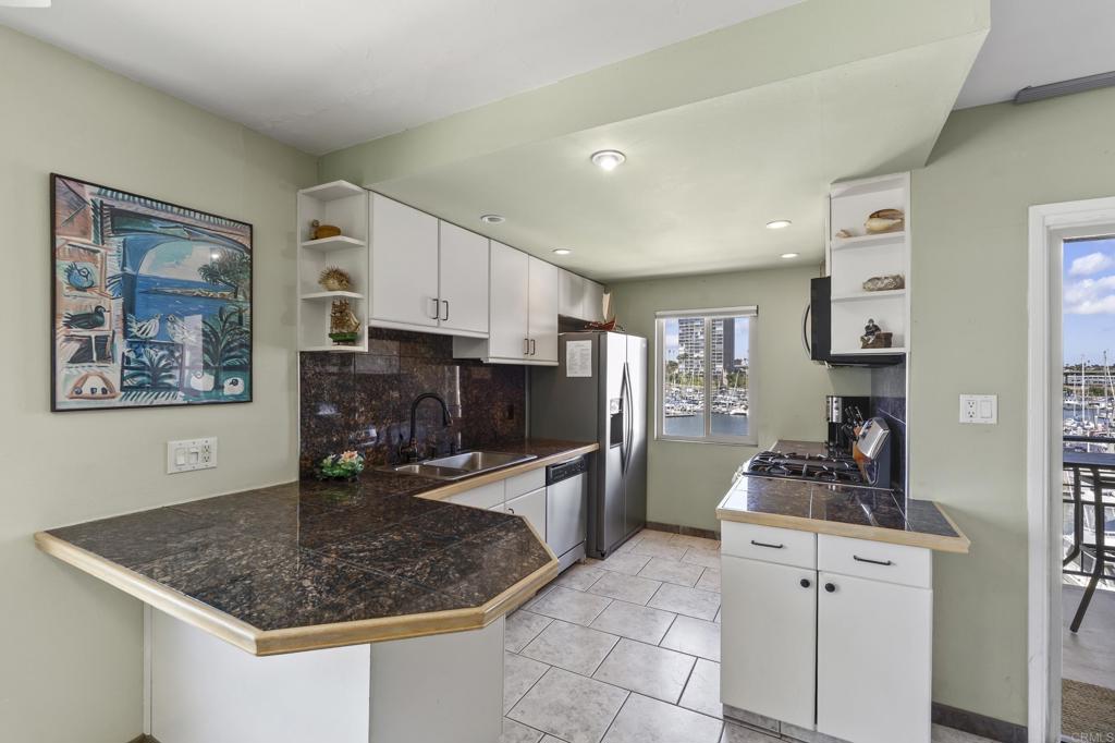 1202 Pacific Street - photo 18