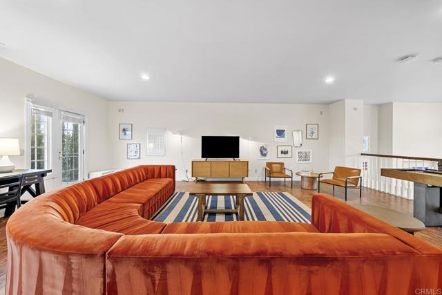 Image 6 of 75 For 39480 Norbro Court