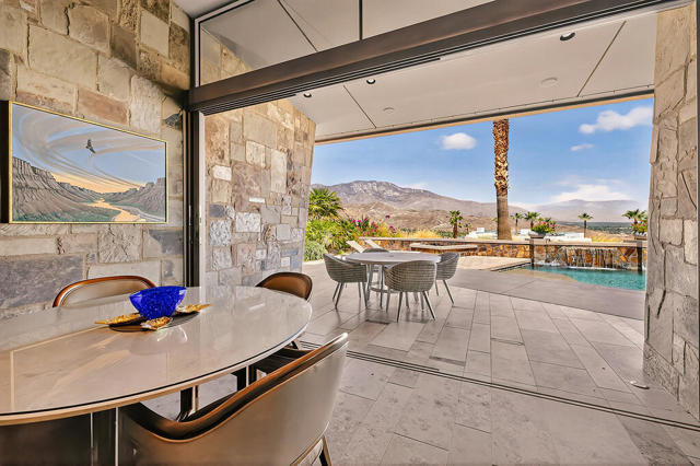 9 Rockcrest, Rancho Mirage CA: https://media.crmls.org/mediaz/7fa80104-57b4-4a02-bbab-27b26e34b86c.jpg
